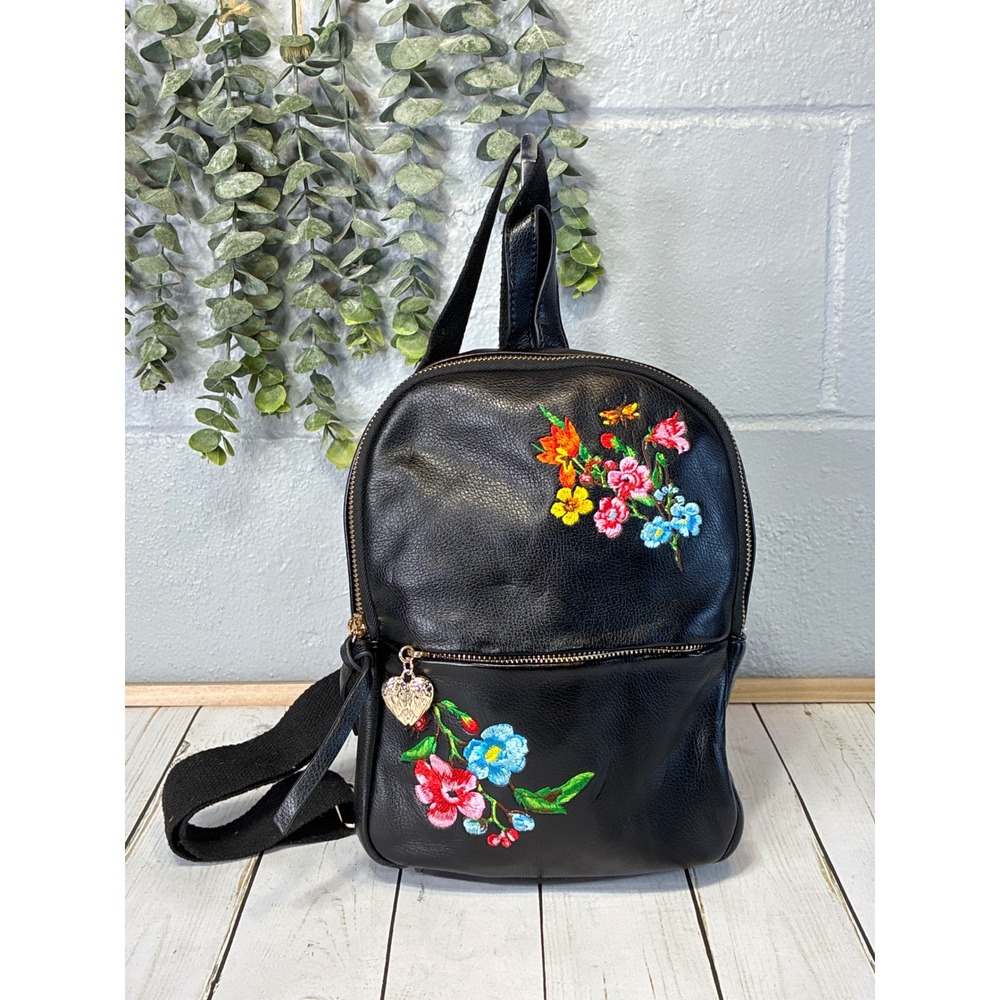 Betsey Johnson Black Floral Embroidered Mini Backpack Sling Bag Pink Lining - Picture 1 of 12